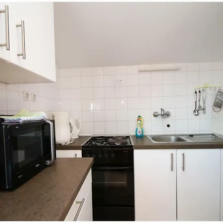 Ivan Perkov Tomas Bilo *