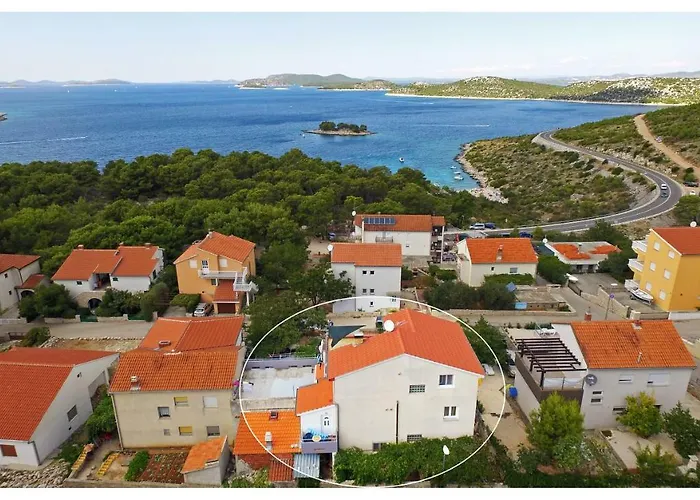 Ivan Perkov Tomas Bilo Lägenhet *