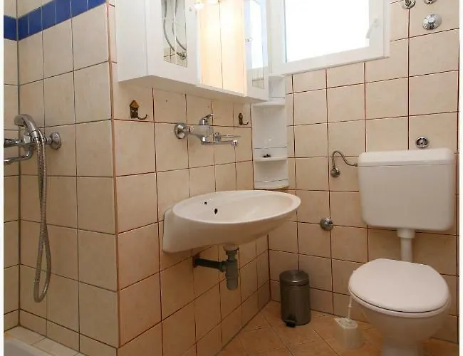 Ivan Perkov Tomas Bilo Appartement